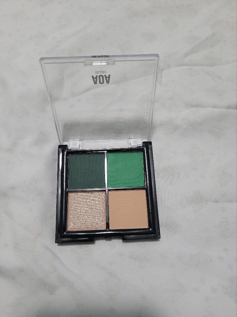 Aa Studio Green & Neutral 4-Pan Eyeshadow Palette